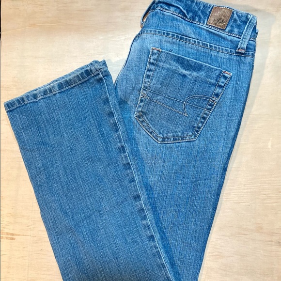 American Eagle True Boot Jeans sz 4short - Picture 2 of 3